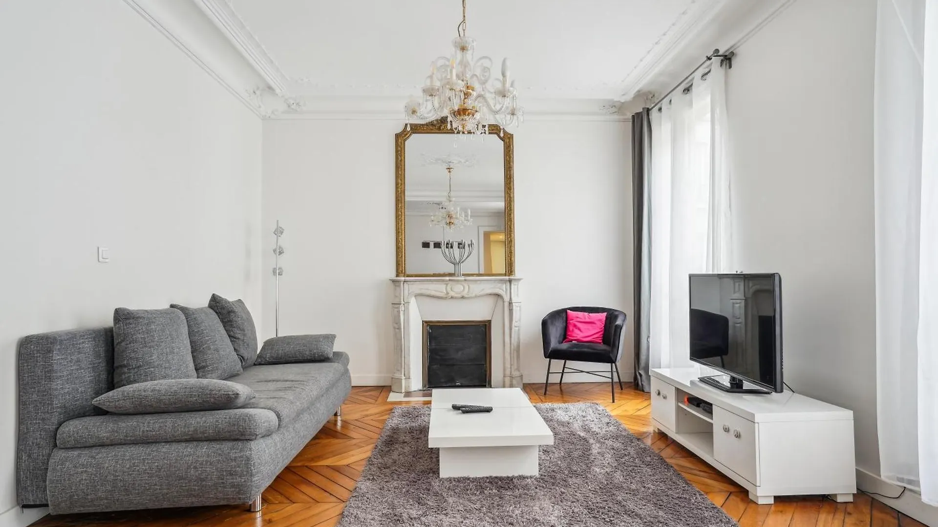 Luxury La Tour Apartament Paryż